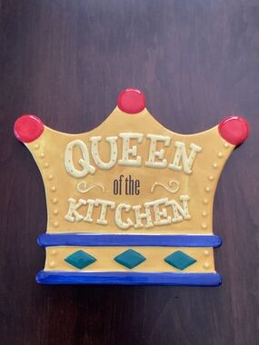 Boston Wearhouse Queen of the Kitchen Decorative Ceramic plaque